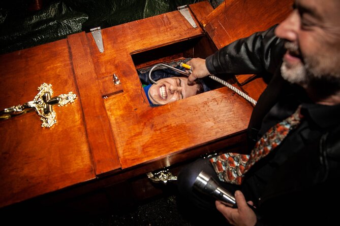 Dublin Ghost Bus Tour with Professional Actors - Interactive scares and the important expectation gap
