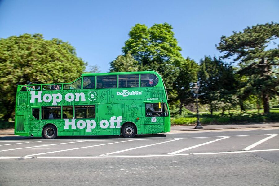 Dublin: Hop-on Hop-off Bus Tour - Whiskey and Guinness on the western route