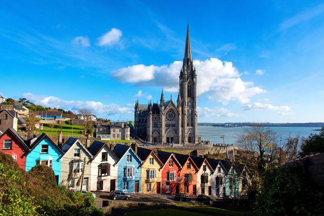 Dublin to Cork, Blarney Castle & Cóbh Heritage Centre by train - Seeing Cork from the coach