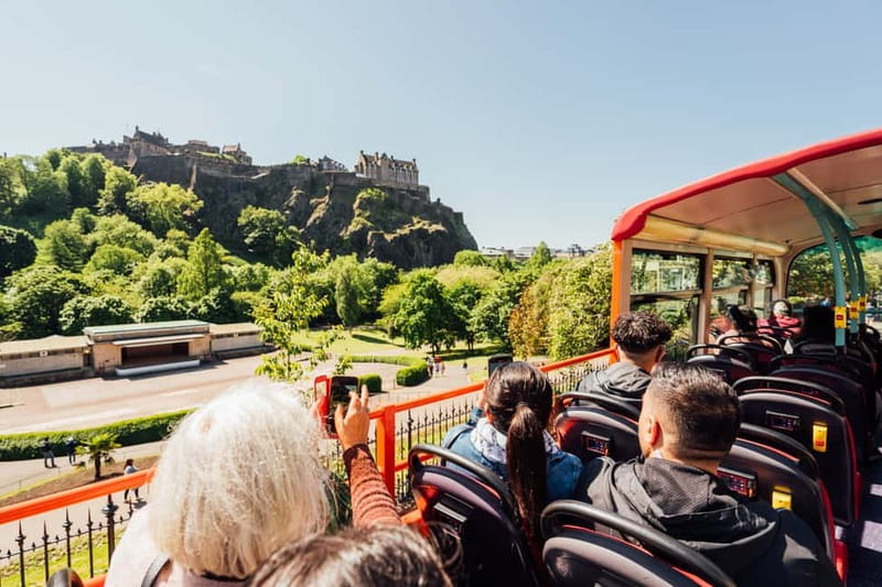 Edinburgh: Hop-On, Hop-Off Bus Tour City & Britannia Combo - Taking the Britannia route to Leith