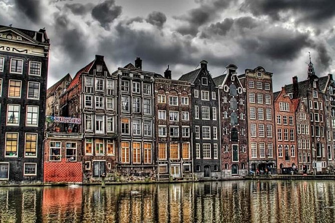 Excursion to Amsterdam by bus from Brussels - How the Spanish guides shape the day