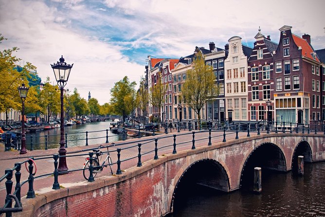 Excursion to Amsterdam by bus from Brussels - Meeting the group at Carrefour de l’Europe