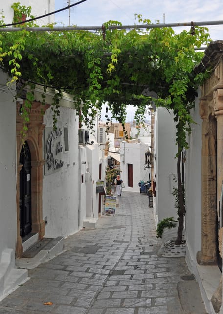 Executive excursions to Lindos:4 hours stay:luxurious buses - Who will enjoy this Lindos excursion most?