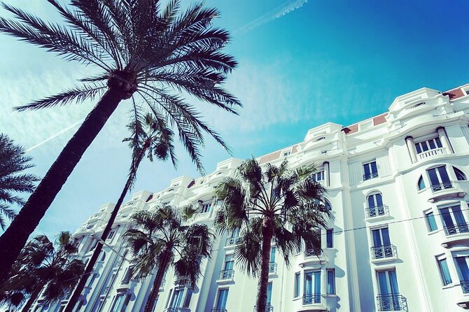 Explore Cannes Countryside in Style with our Classic Bus Tours! - How this compares with exploring Mougins alone