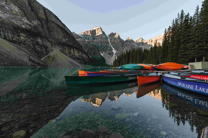 Explore Moraine and Louise Roundtrip from Banff Shared Bus Tour - Who will get the most from this tour?