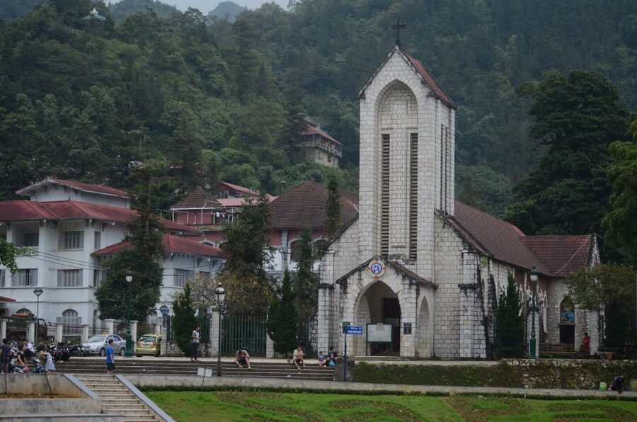 Explore Sa Pa with Overnight Train & Sleeper Bus & Trekking - Who will get the most from this trip