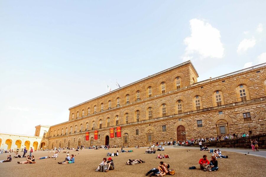 Florence: Hop-on Hop-off Bus Tour: 24, 48 or 72-Hour Ticket - Audio commentary, Wi-Fi, and the mobile app