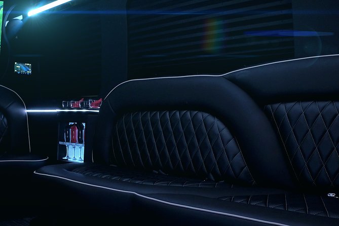 Fort Lauderdale Private Party bus - Birthdays, weddings, and group celebrations