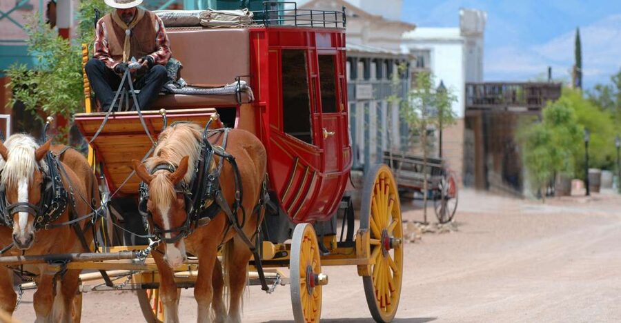 Friday: Tombstone & Bisbee; 9h Tour bus from Tucson - From Tucson to Bisbee through the Sonoran Desert