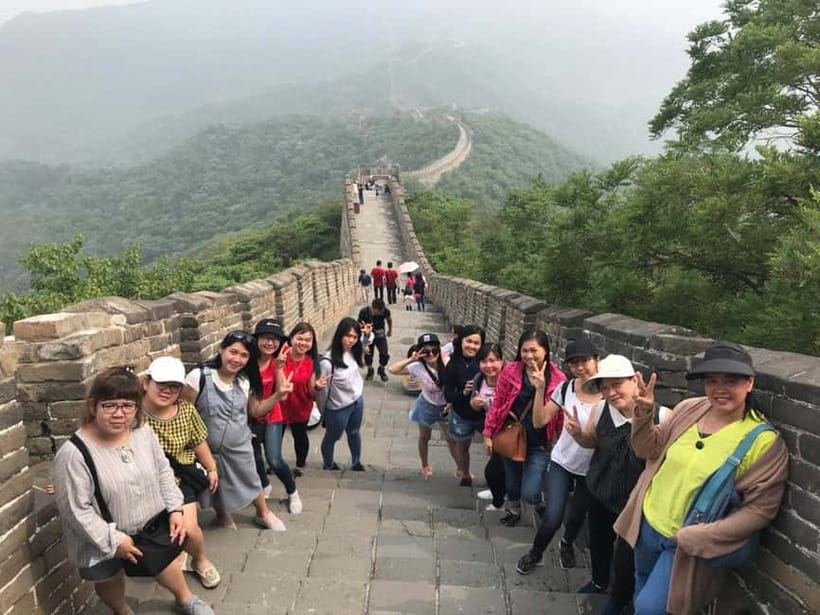 From Beijing：Mutianyu Great Wall+2 Summer Palaces Bus Tour - Should you book it?
