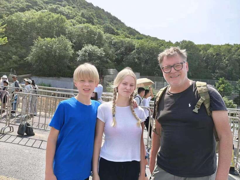 From Beijing: Two Badaling Great Wall Bus Tour w Tickets - Should you book the two-section Badaling trip?