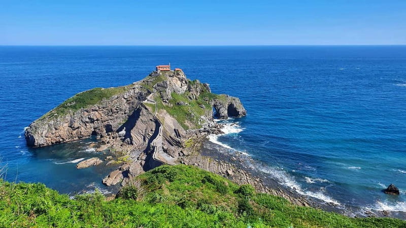 From Bilbao: Gaztelugatxe and San Sebastian Minibus Tour - Booking details worth keeping in mind