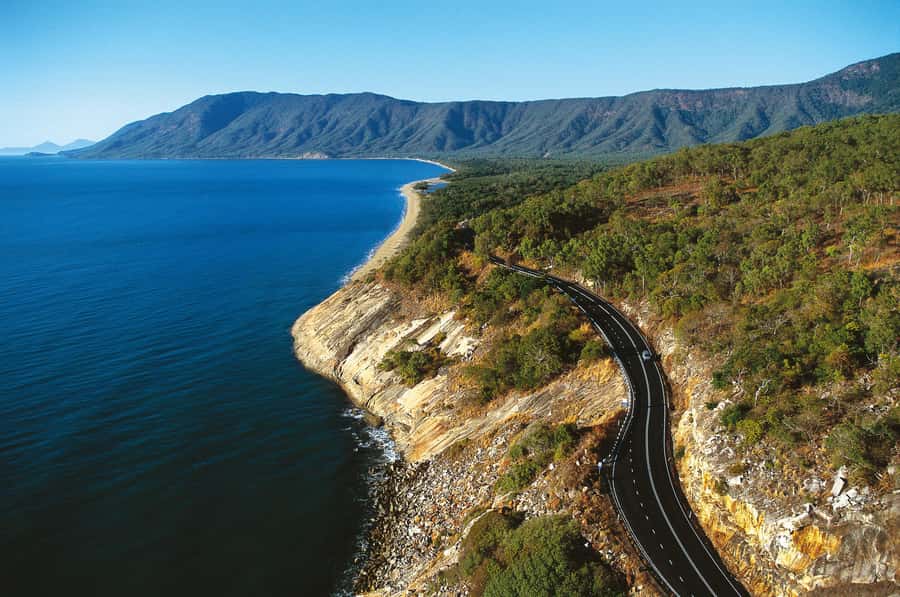 From Cairns: Daintree Wilderness & Cape Tribulation Bus Tour - Alexandra Lookout and the coastal views