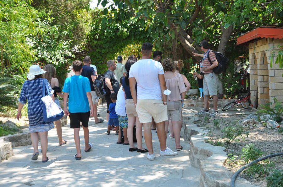 From City of Side: Cabrio Bus Safari & Boat Tour with Lunch - Seleukia, Aqueducts, and a Short Look at the Past