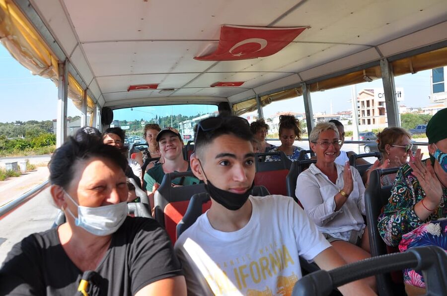 From City of Side: Cabrio Bus Safari & Boat Tour with Lunch - Green Canyon Views From the Road