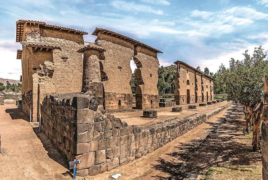 From Cusco: Full-Day Touristic Bus to Puno with Guided Tours - Andahuaylillas and the church called the Sistine Chapel of the Andes