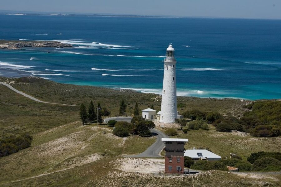 From Fremantle: Rottnest Island Ferry & Bus Day Tour - Who should book this Rottnest Island tour?