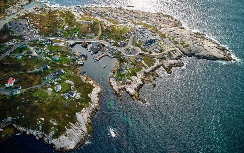 From Halifax: Peggy's Cove Bus Tour - Should you book it?