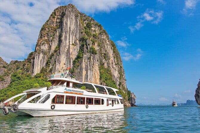 From Hanoi- Halong Bay 1 Day Save Cost With Limousine Bus Option - Lunch, comfort, and what is really included