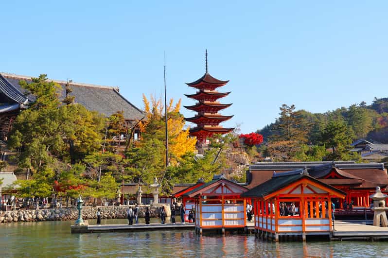 From Hiroshima: Hiroshima & Miyajima 1 Day Tour with Lunch - Meeting at Hiroshima Station