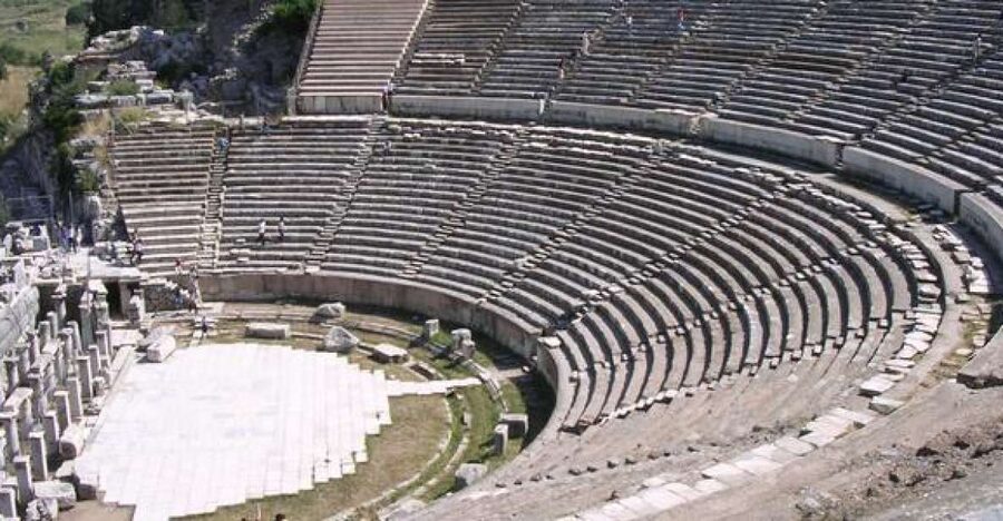 From Istanbul: 2-Day Ephesus & Pamukkale Tour by Bus - Why this two-day route works from Istanbul