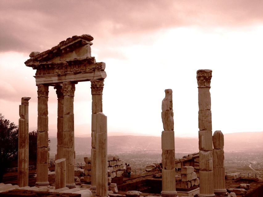 From Istanbul: 2-Day Ephesus & Pamukkale Tour by Bus - Walking through Ephesus with an English-speaking guide