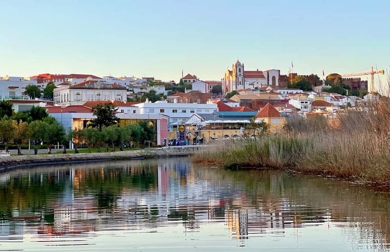 From Lagoa: Visit Silves Town by Boat with Hop Off & Hop On - Leaving Parchal for a one-hour river cruise