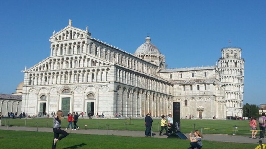 From Livorno: Guided Day Trip to Florence and Pisa by Bus - Why the Florence guide matters