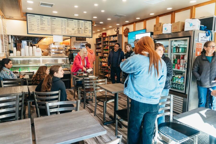 From Manhattan: Half-Day Brooklyn Food and Culture Bus Tour - What the $189 price includes