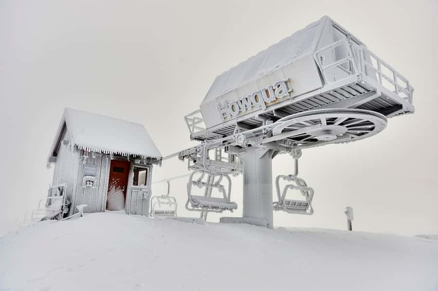 From Melbourne: Day Trip to Mt Buller by Premium Tour Coach - Six and a half hours of free time