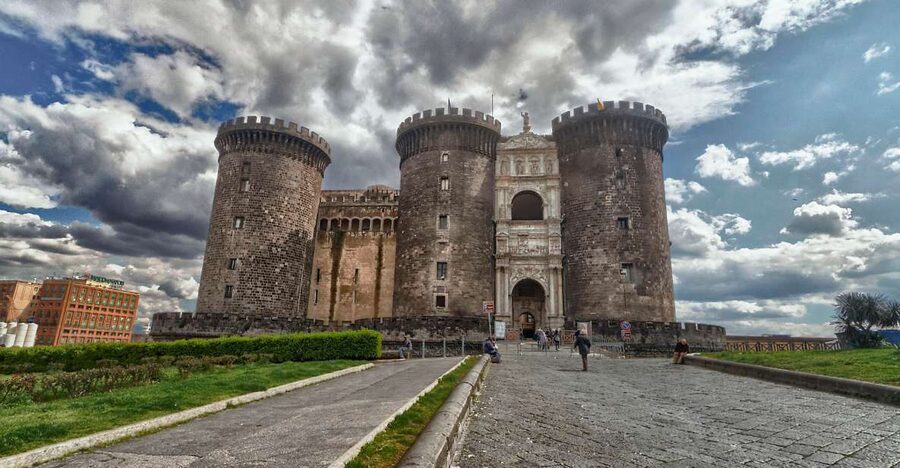 From Naples: Half-Day City Walking & Bus Tour Gulf of Naples - Spaccanapoli and the old Greek street plan
