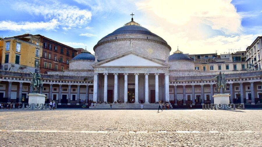 From Naples: Half-Day City Walking & Bus Tour Gulf of Naples - Galleria Umberto I and the monumental quarter