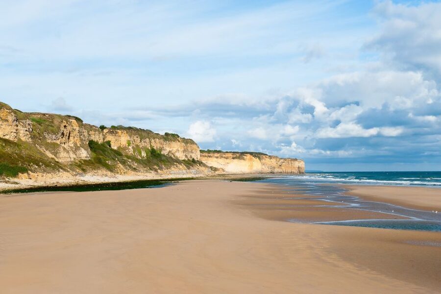 From Paris: Normandy Landing Beaches D-Day Tour by Minibus - Is $324 a fair price?