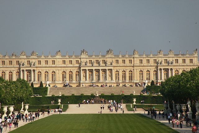 From Paris: Versailles Guided Tour by Deluxe Minibus - Is the $112 Price Fair?