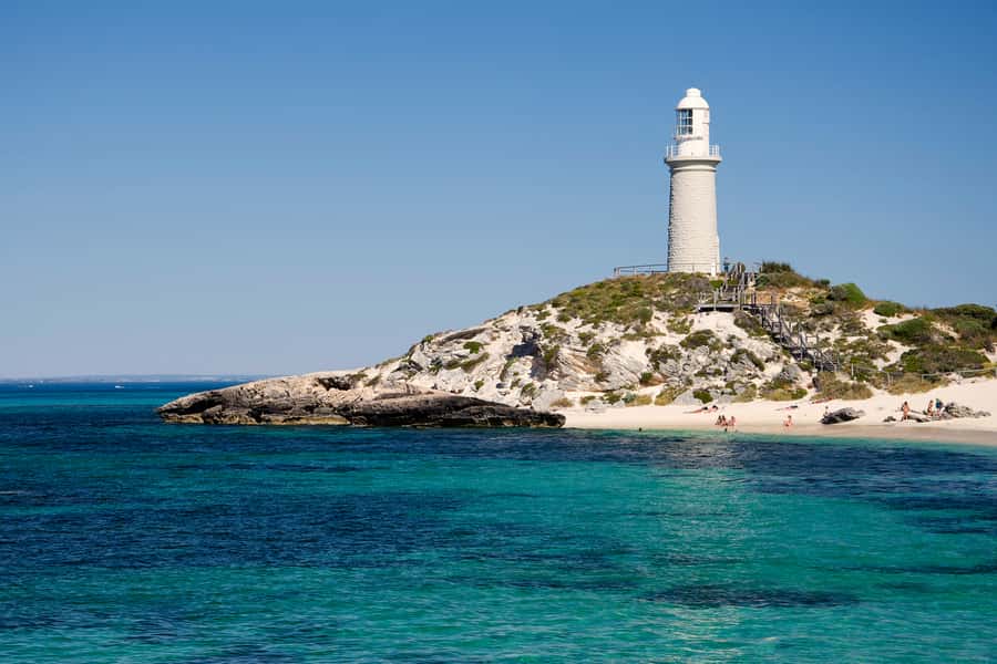 From Perth or Fremantle: Rottnest Island Ferry and Bus Tour - Who should book this tour