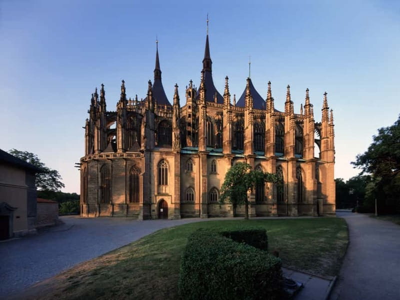 From Prague: Half-Day Coach Tour to Kutná Hora - Sedlec Ossuary and its unsettling beauty