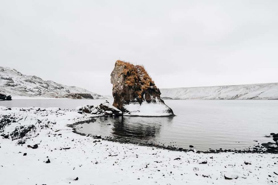 From Reykjavik: Volcanic Peninsula & Grindavik Minibus Tour - Why this Reykjanes tour feels different