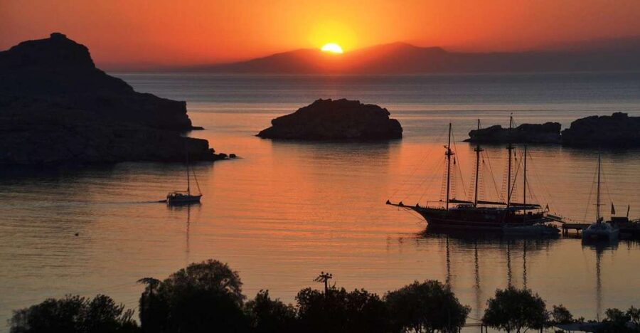 From Rhodes City: Evening Bus Trip To Lindos - Key points to know before you book