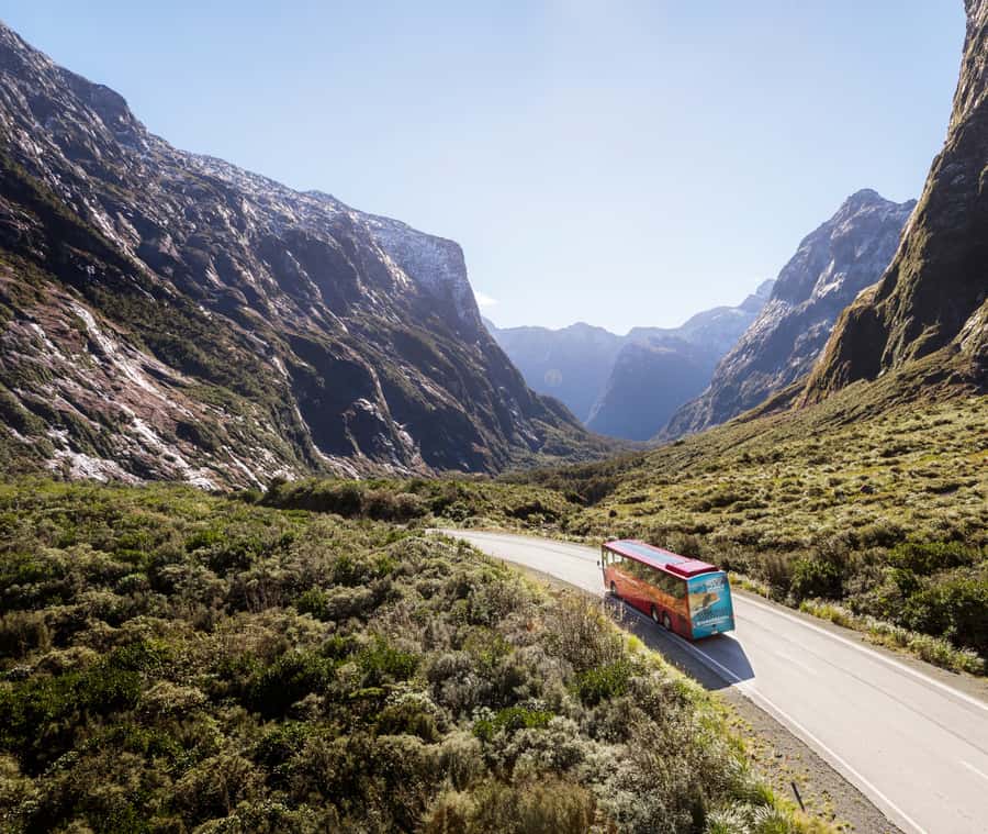 From Te Anau: Milford Sound Extended Cruise and Coach Tour - Eglinton Valley and the broad mountain view