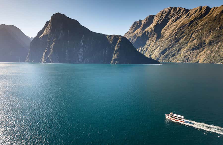 From Te Anau: Milford Sound Premium Bus Tour and Cruise - Comfort, weather, and the glass roof