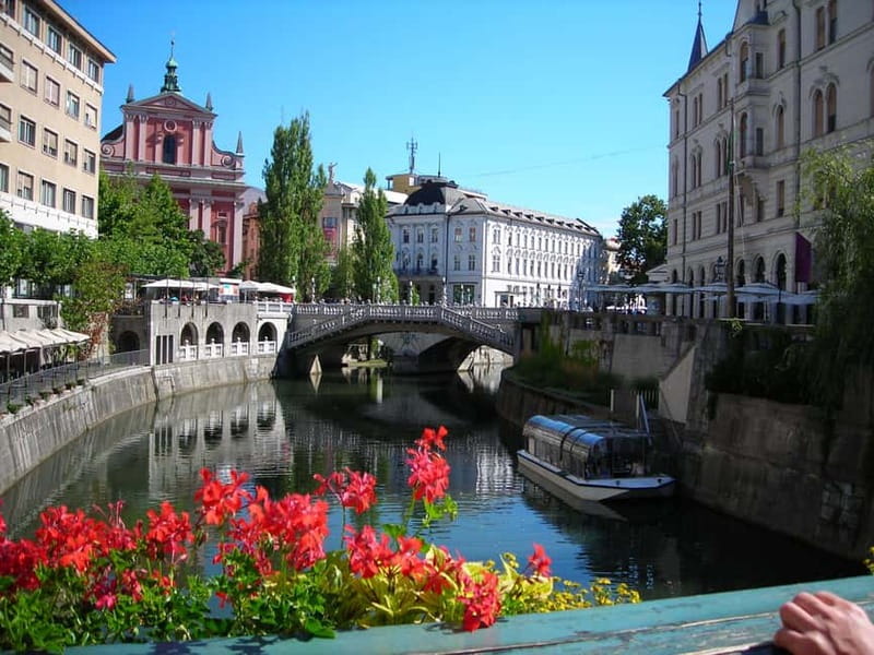 From Trieste: Ljubljana and Lake Bled Full-Day Bus Tour - Leaving Trieste for Slovenia
