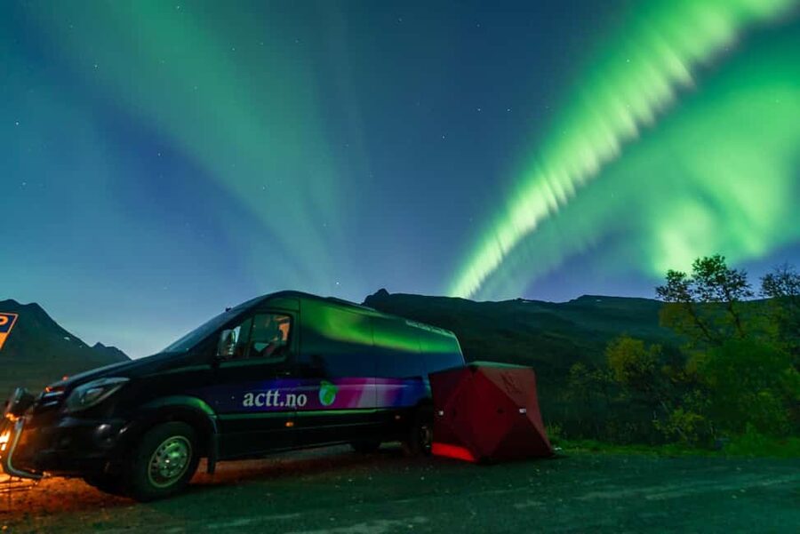 From Tromsø: Aurora Minibus Chase with Portrait and Hot Meal - The chance of seeing the aurora