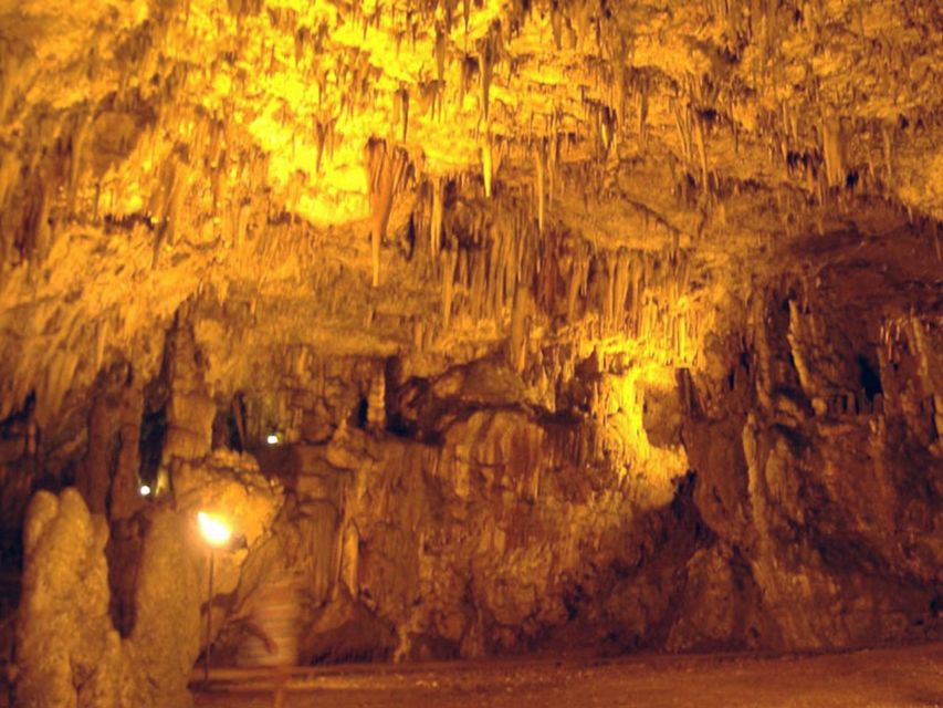 From Zakynthos: Kefalonia Island Full Day Tour by Bus & Boat - A big island seen in one demanding day