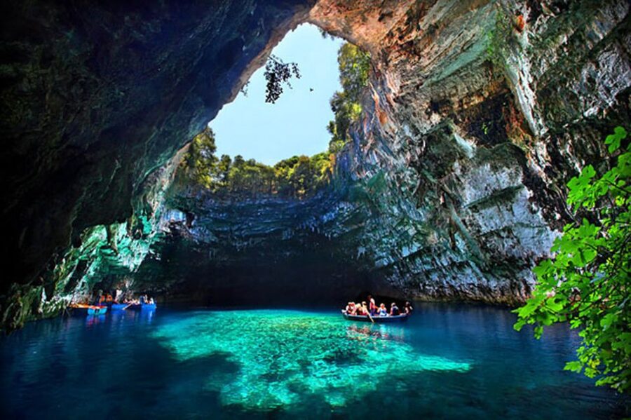 From Zakynthos: Kefalonia Island Full Day Tour by Bus & Boat - Early pickup and the crossing from Skinari