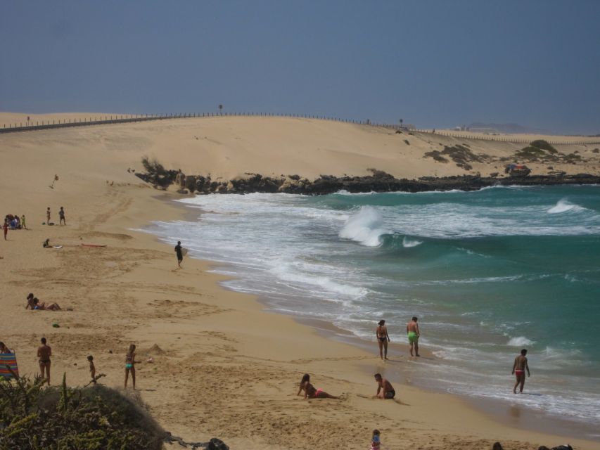 Fuerteventura: Island Tour by Minibus - Mount Tindaya and the Valley of the Conception