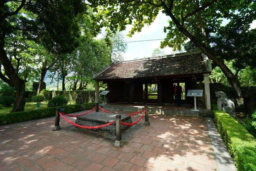 Full Day Hoa Lu - Tam Coc - Mua Cave/Buffet/Tour Guide/Bus - Small details that make the day easier