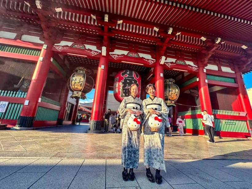 Full Tokyo: Meiji Shrine, Imperial Palace, Asakusa & Skytree - Starting in Ginza with Tokyo on the horizon