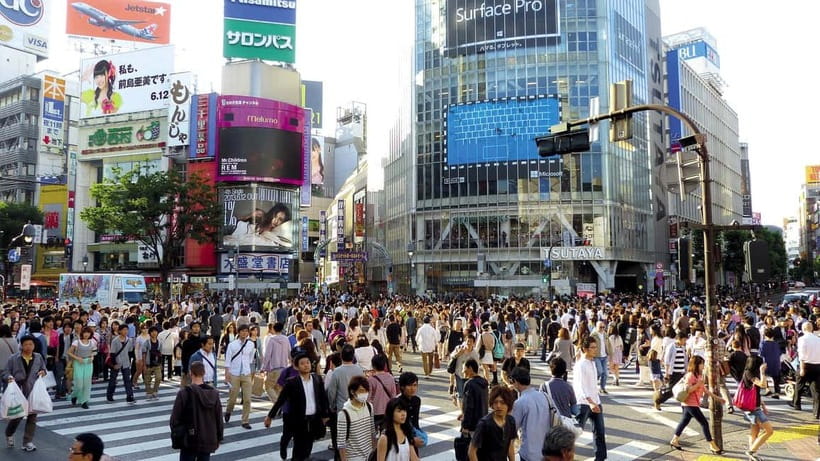 Full Tokyo: Meiji Shrine, Imperial Palace, Asakusa & Skytree - Passing through Shinjuku and spotting Godzilla