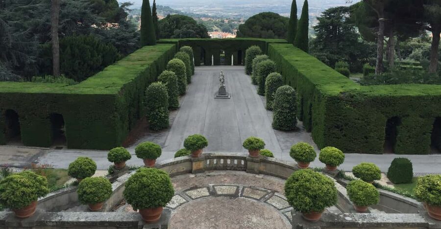 Gandolfo: Castel Gandolfo Papal Villa Gardens Minibus Tour - Key points to know before booking
