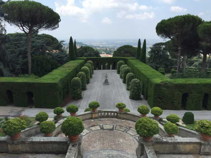 Gandolfo: Castel Gandolfo Papal Villa Gardens Minibus Tour - Why the gardens are more interesting than the palace alone
